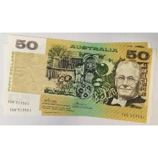 AUSTRALIA 1973 . FIFTY 50 DOLLARS BANKNOTE . PHILLIPS/WHEELER . ERROR . INK TRANSFER . CONSEC PAIR
